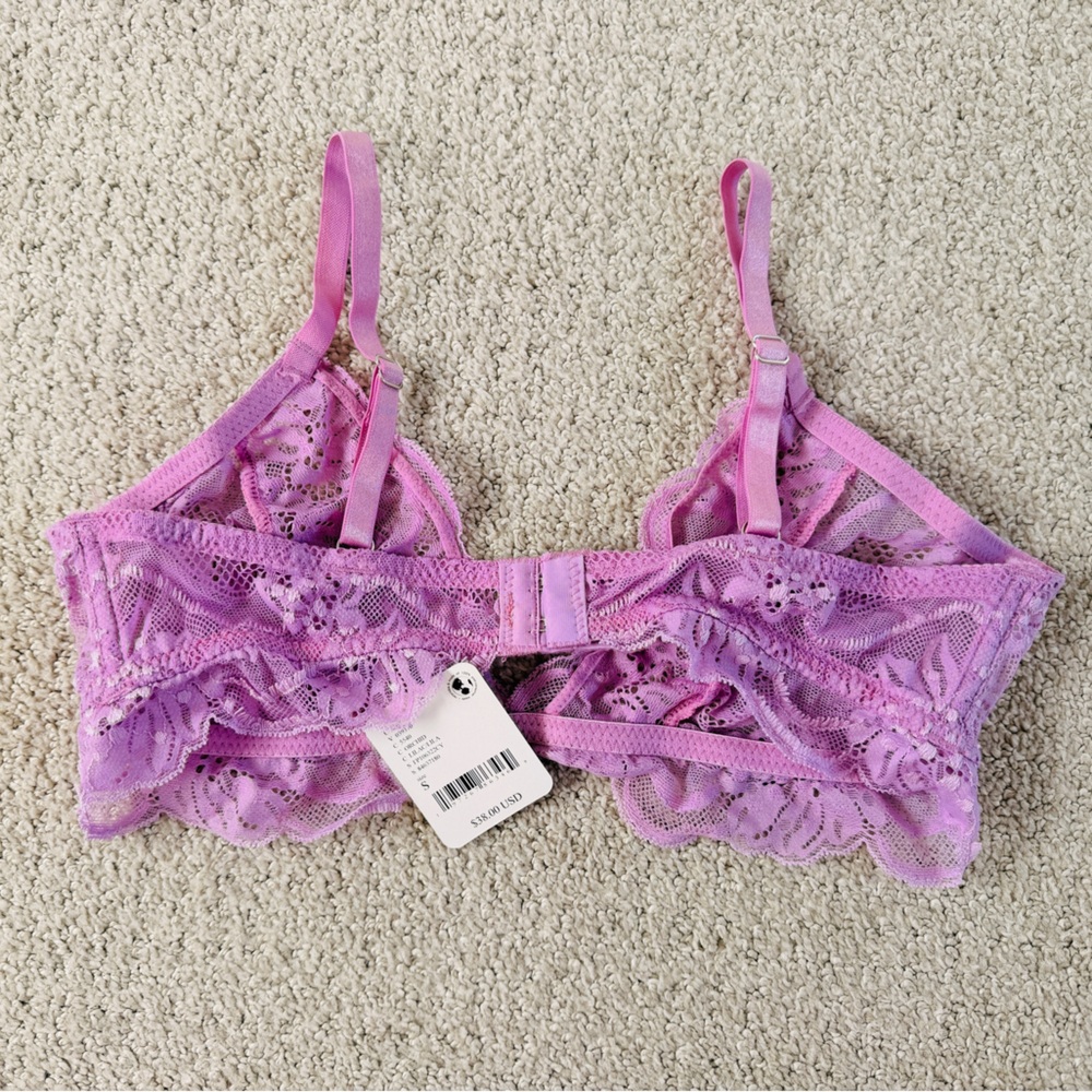 Intimately Free People Lavender Lace Bralette NWT Size Small No Underwire - Picture 2 of 3